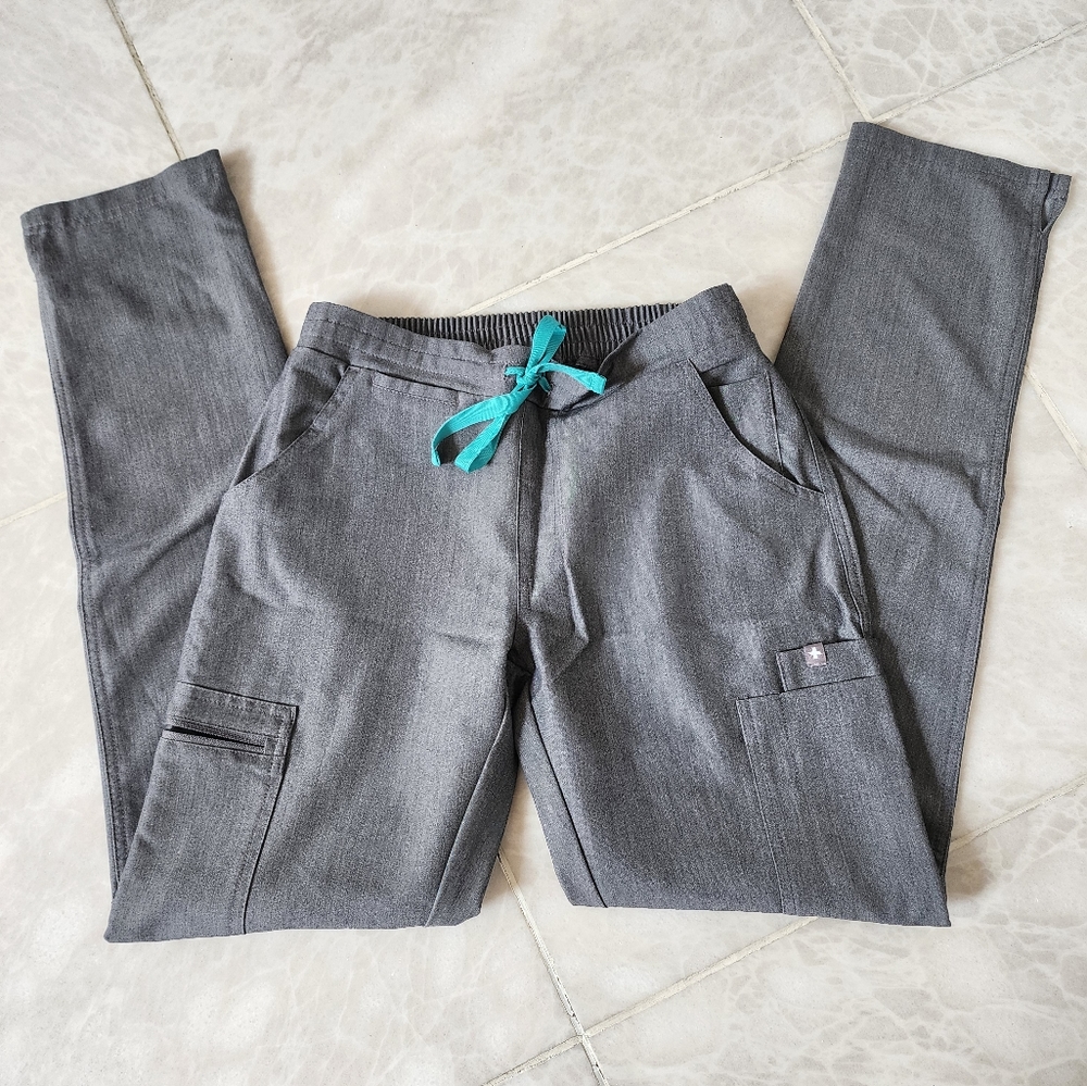 Figs Yola Skinny scrub pant - Graphite